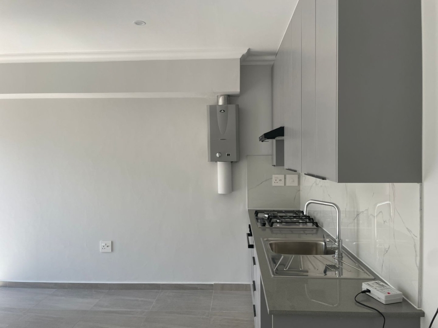 1 Bedroom Property for Sale in Table View Western Cape